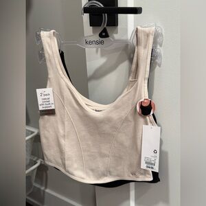 Kensie 2 pack Ribbed Crop Tops in Cream and Black